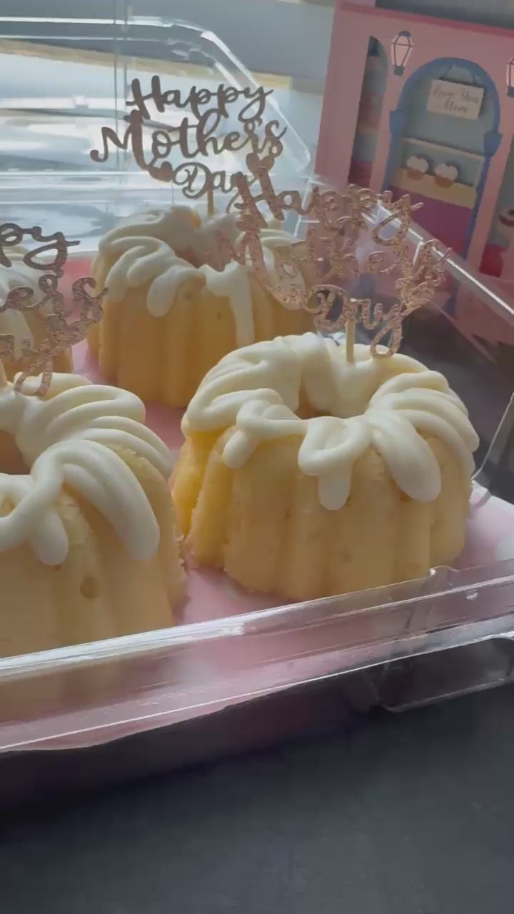 Pound Cake Bundlets (1/2 Dozen)